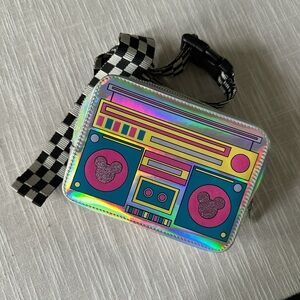 Disneyparks boombox Fanny
